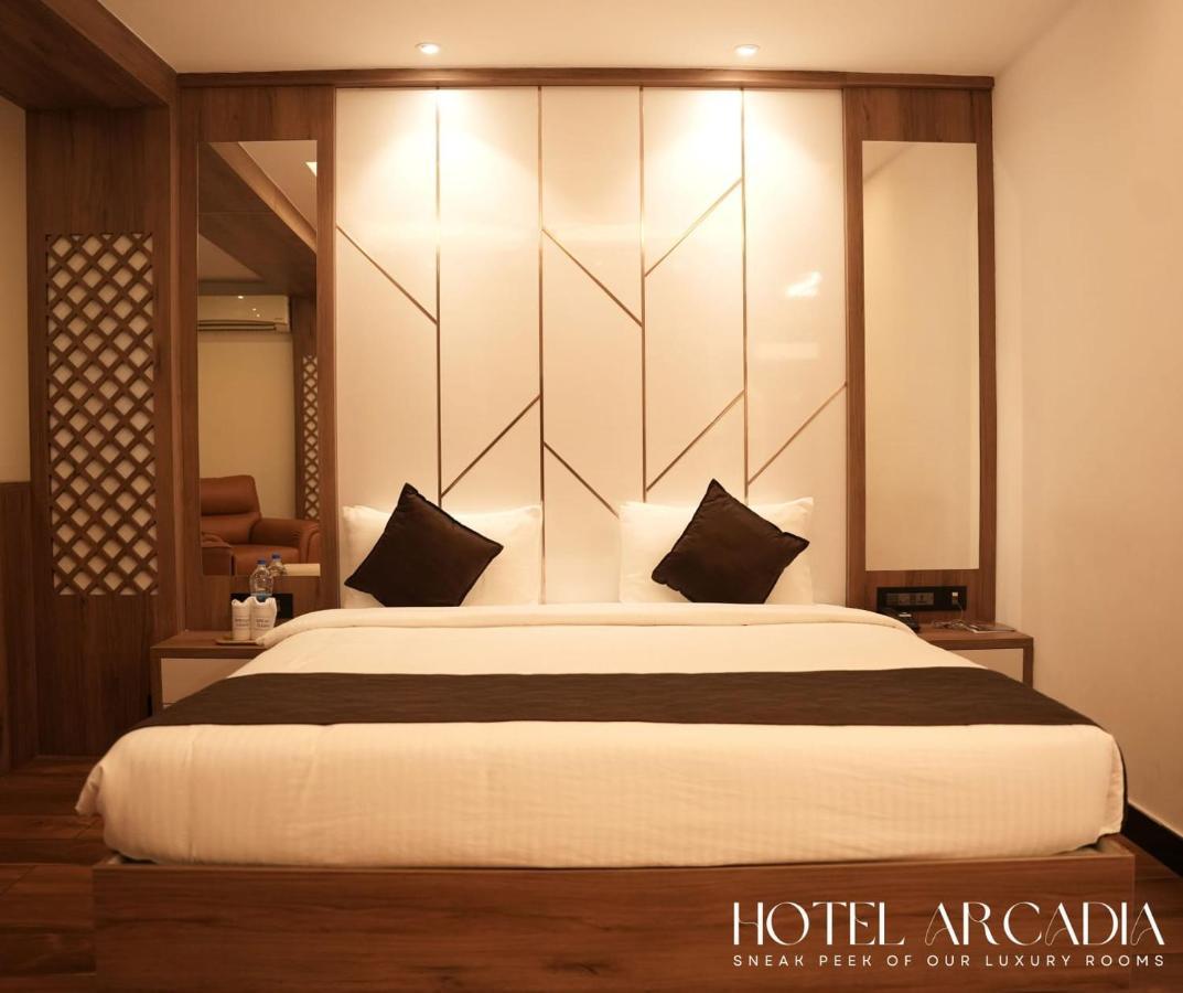 Hotel Arcadia Kottayam Exterior photo