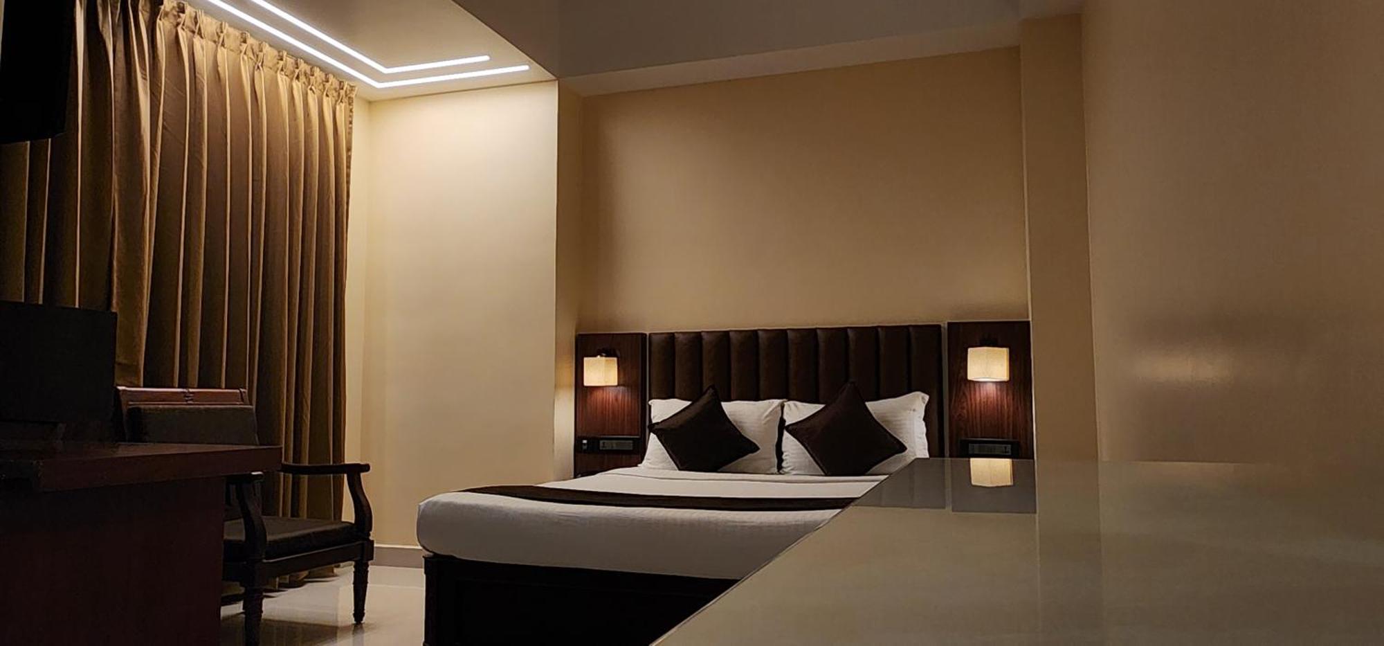 Hotel Arcadia Kottayam Exterior photo