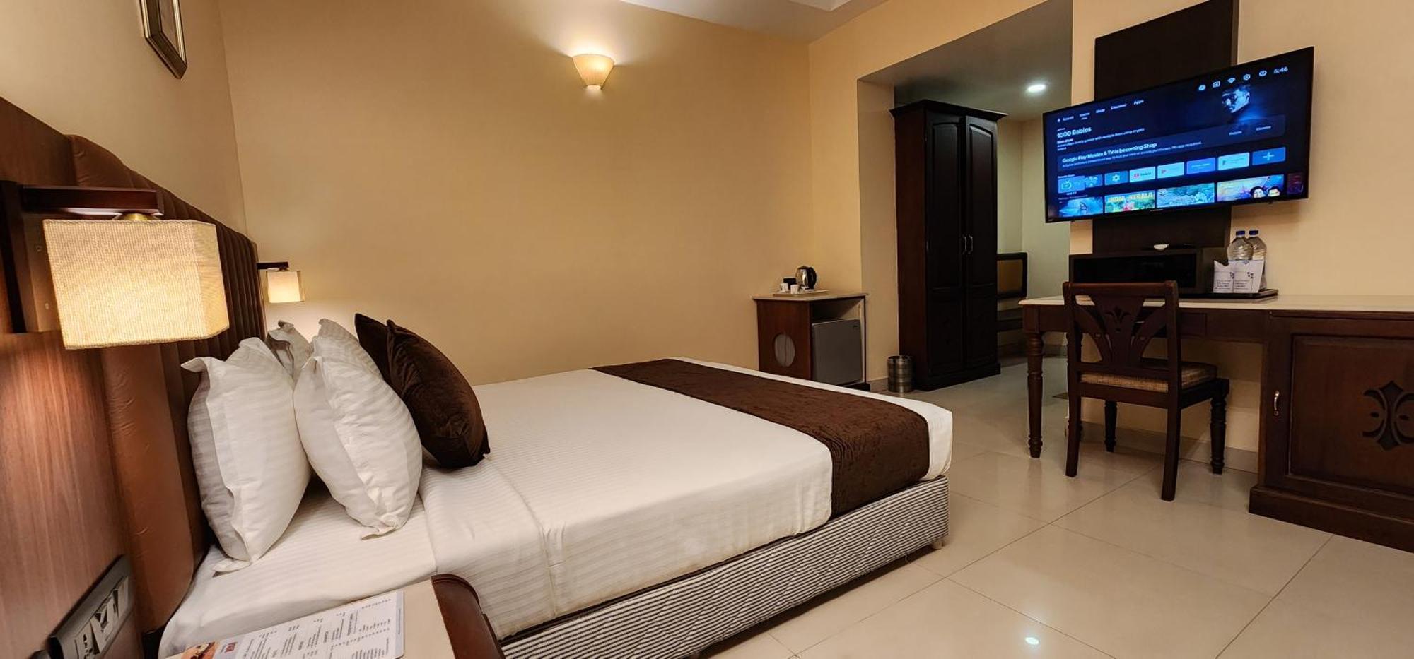 Hotel Arcadia Kottayam Exterior photo